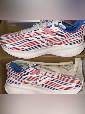 Mens Saucony RIDE 15 Running Shoes Sz 9.5 White/blue/red RARE COLOR